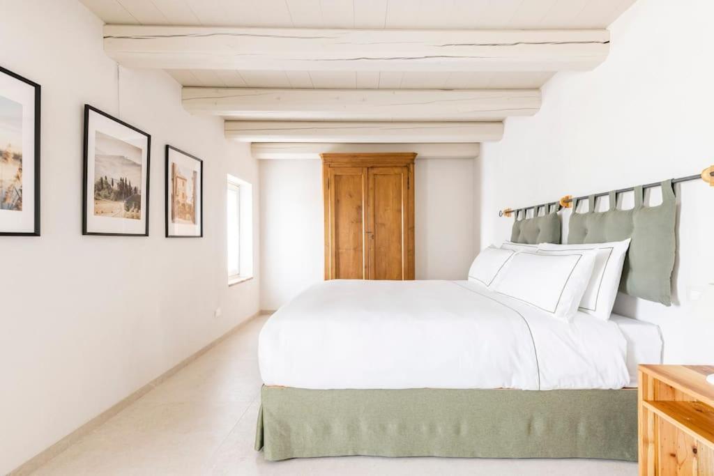 Verdeolivo 1876 - Apartments & Pool Mezzane di Sotto Buitenkant foto